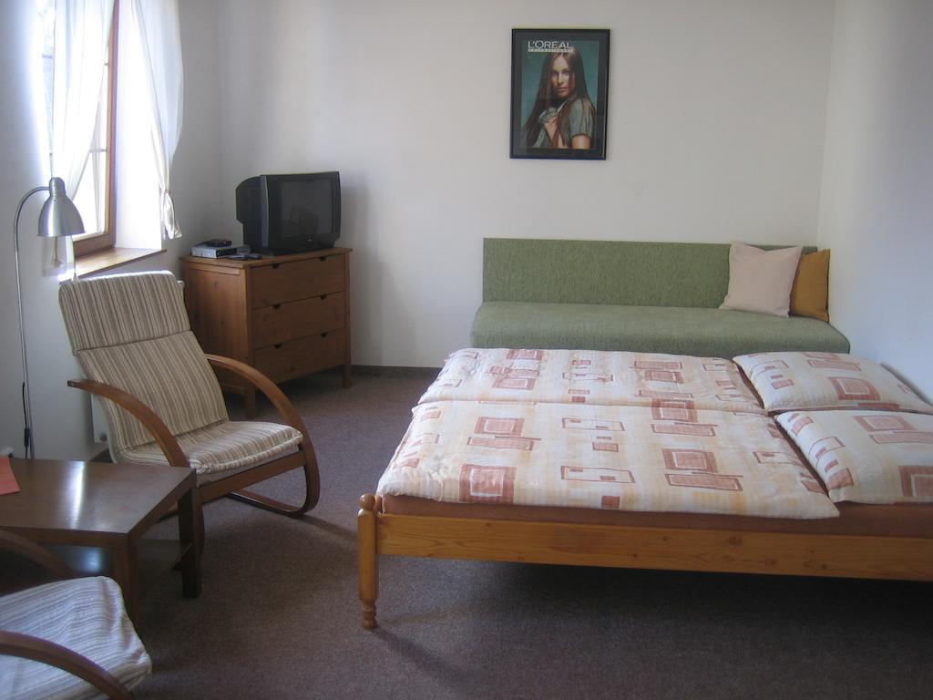 Apartmany Врхлабі Екстер'єр фото