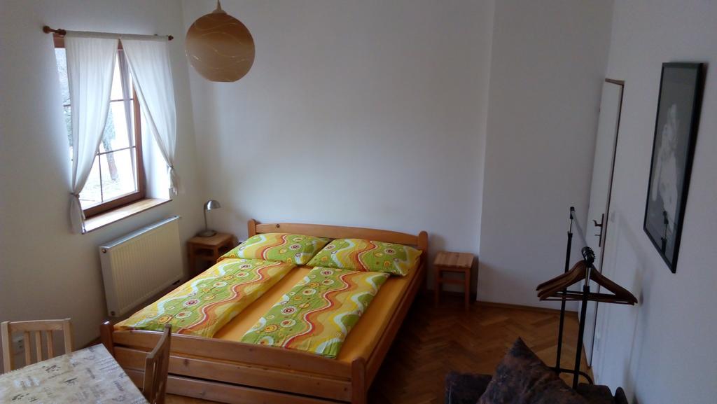 Apartmany Врхлабі Екстер'єр фото